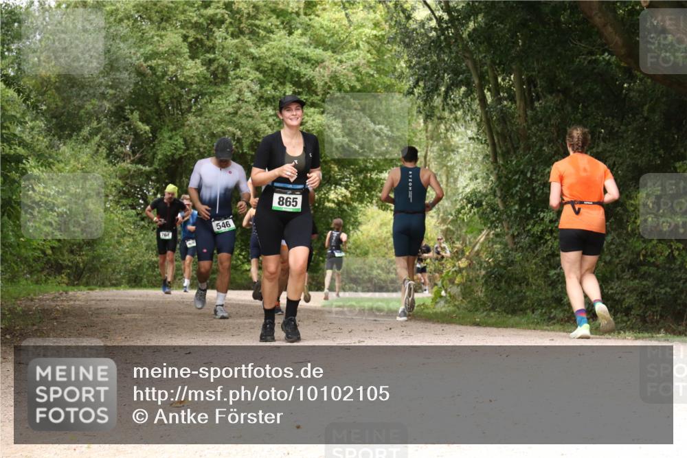 30.08.2026 - Elbe Triathlon Hamburg Antke Förster http://msf.ph/oto/10102105 30.08.2026 11:25:54 Laufen 546, 546, 865 meine-sportfotos.de
