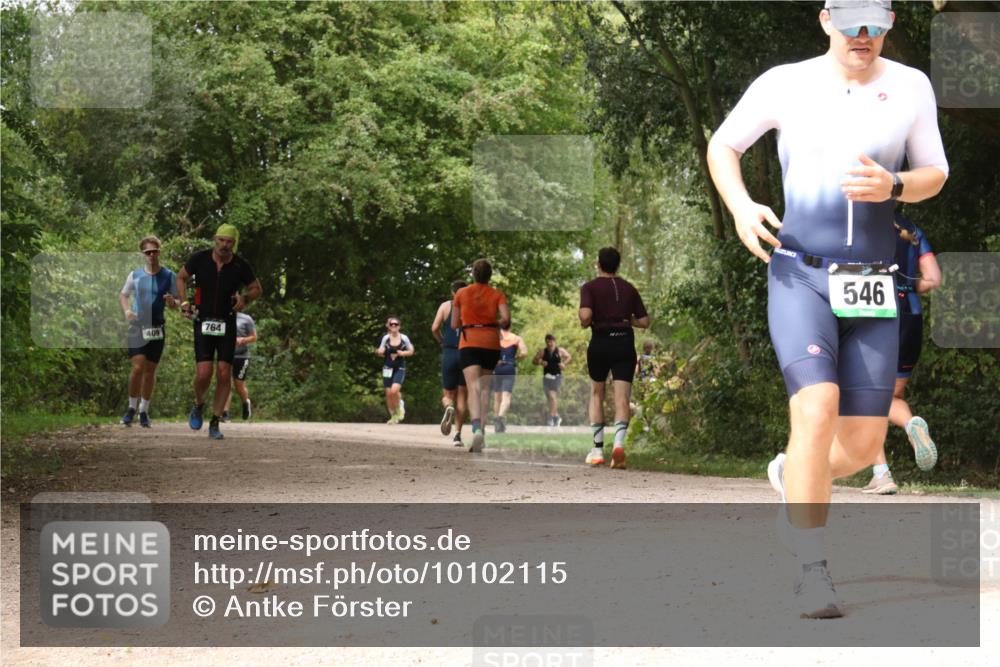 30.08.2026 - Elbe Triathlon Hamburg Antke Förster http://msf.ph/oto/10102115 30.08.2026 11:25:58 Laufen 409, 764, 546 meine-sportfotos.de