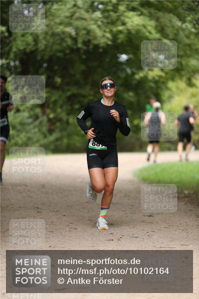 30.08.2026 - Elbe Triathlon Hamburg Antke Förster http://msf.ph/oto/10102164 30.08.2026 11:23:08 Laufen 807 meine-sportfotos.de