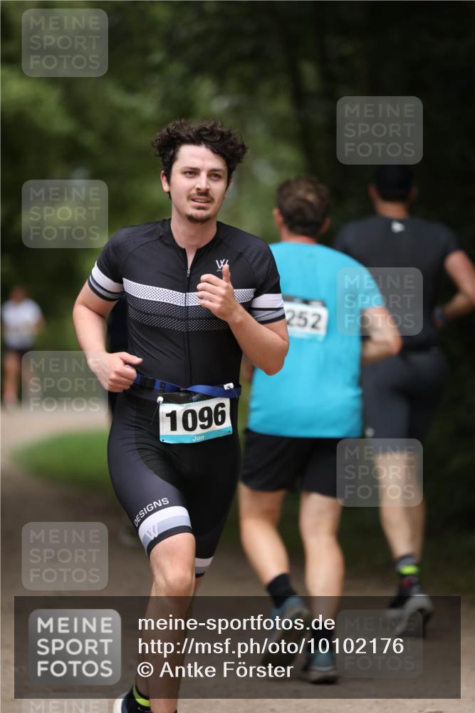 30.08.2026 - Elbe Triathlon Hamburg Antke Förster http://msf.ph/oto/10102176 30.08.2026 11:23:11 Laufen 1096, 252 meine-sportfotos.de