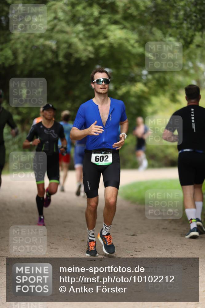 30.08.2026 - Elbe Triathlon Hamburg Antke Förster http://msf.ph/oto/10102212 30.08.2026 11:23:34 Laufen 602 meine-sportfotos.de