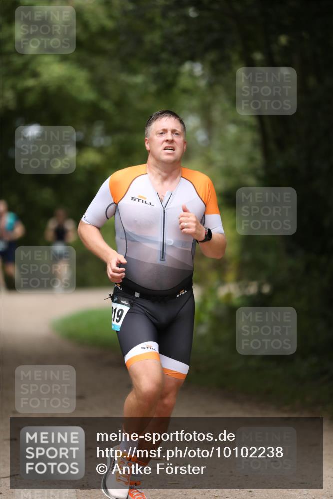 30.08.2026 - Elbe Triathlon Hamburg Antke Förster http://msf.ph/oto/10102238 30.08.2026 11:23:53 Laufen 19 meine-sportfotos.de