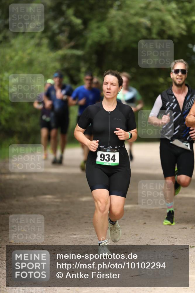 30.08.2026 - Elbe Triathlon Hamburg Antke Förster http://msf.ph/oto/10102294 30.08.2026 11:24:34 Laufen 934, 40 meine-sportfotos.de