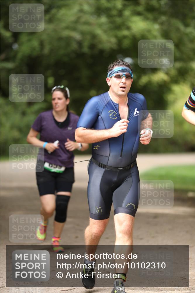 30.08.2026 - Elbe Triathlon Hamburg Antke Förster http://msf.ph/oto/10102310 30.08.2026 11:24:41 Laufen  meine-sportfotos.de