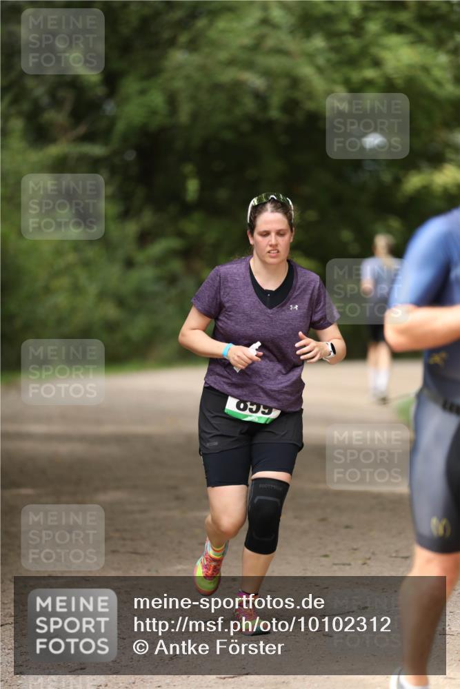 30.08.2026 - Elbe Triathlon Hamburg Antke Förster http://msf.ph/oto/10102312 30.08.2026 11:24:42 Laufen  meine-sportfotos.de