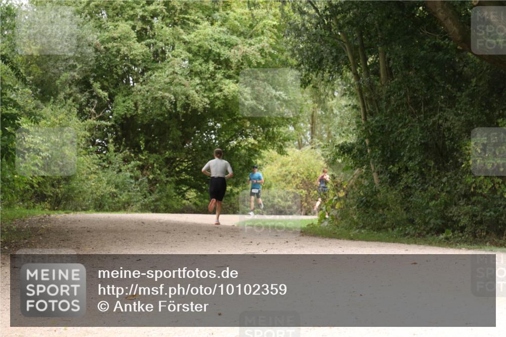 30.08.2026 - Elbe Triathlon Hamburg Antke Förster http://msf.ph/oto/10102359 30.08.2026 11:28:26 Laufen  meine-sportfotos.de