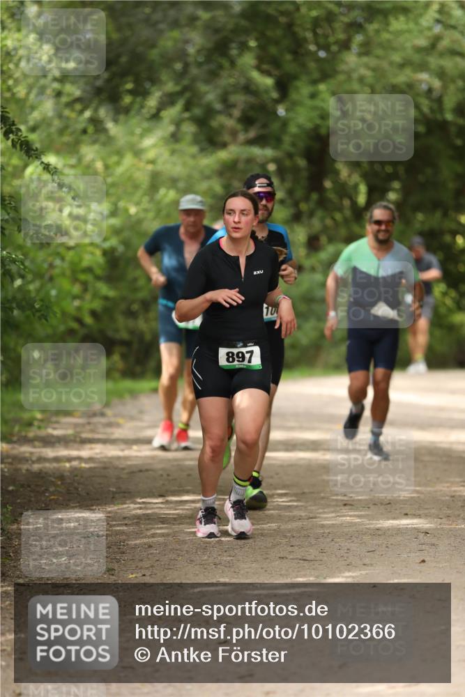30.08.2026 - Elbe Triathlon Hamburg Antke Förster http://msf.ph/oto/10102366 30.08.2026 11:25:24 Laufen 897, 2 meine-sportfotos.de