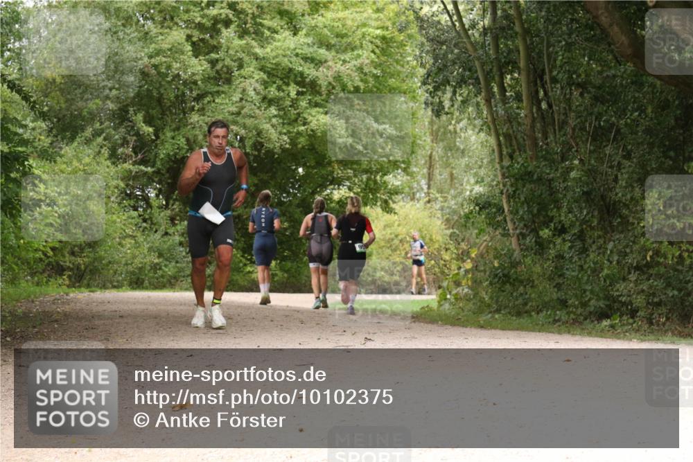 30.08.2026 - Elbe Triathlon Hamburg Antke Förster http://msf.ph/oto/10102375 30.08.2026 11:28:49 Laufen  meine-sportfotos.de