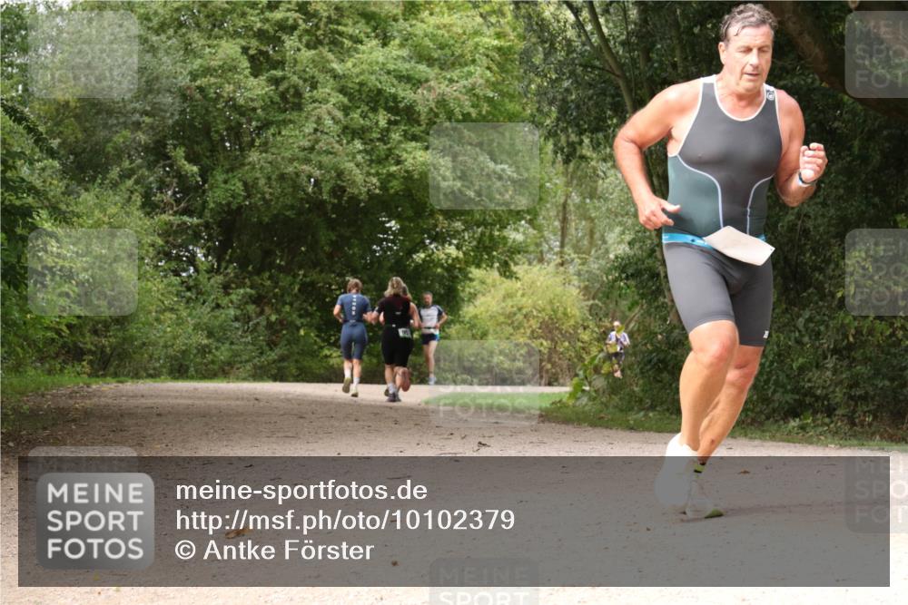 30.08.2026 - Elbe Triathlon Hamburg Antke Förster http://msf.ph/oto/10102379 30.08.2026 11:28:51 Laufen  meine-sportfotos.de