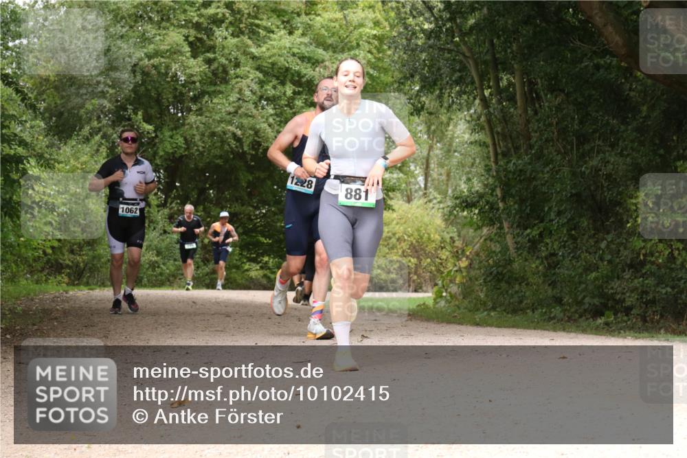 30.08.2026 - Elbe Triathlon Hamburg Antke Förster http://msf.ph/oto/10102415 30.08.2026 11:29:17 Laufen 1062, 1228, 881 meine-sportfotos.de