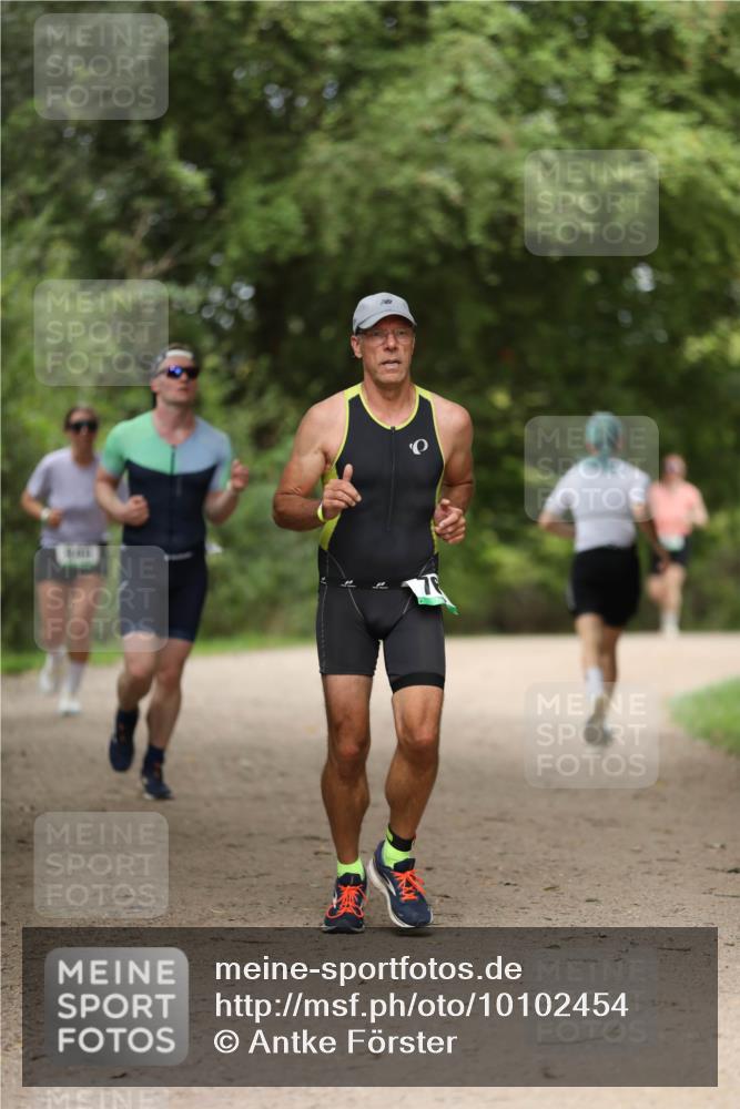 30.08.2026 - Elbe Triathlon Hamburg Antke Förster http://msf.ph/oto/10102454 30.08.2026 11:26:17 Laufen  meine-sportfotos.de