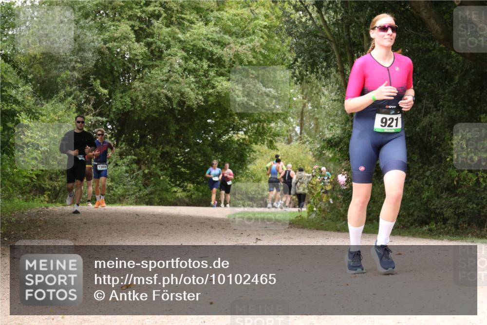 30.08.2026 - Elbe Triathlon Hamburg Antke Förster http://msf.ph/oto/10102465 30.08.2026 11:29:49 Laufen 1369, 9211 meine-sportfotos.de