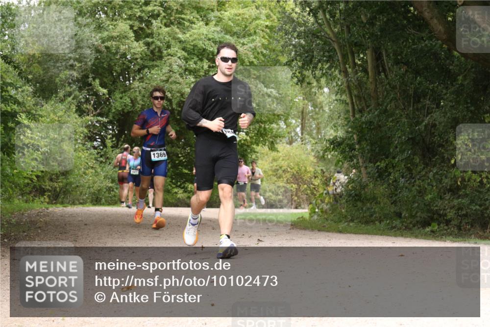 30.08.2026 - Elbe Triathlon Hamburg Antke Förster http://msf.ph/oto/10102473 30.08.2026 11:29:53 Laufen 1369 meine-sportfotos.de