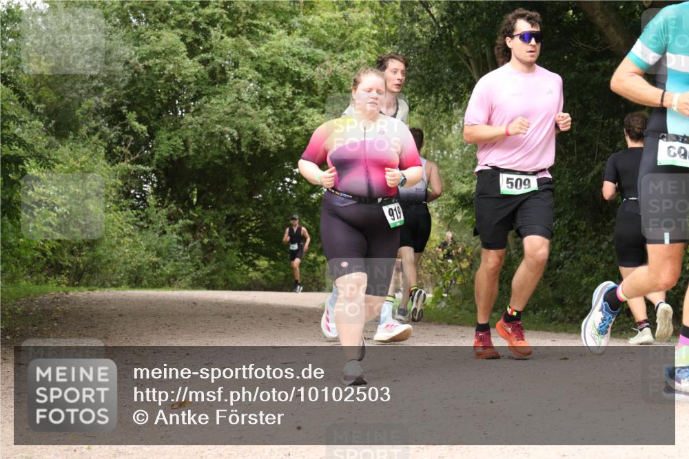 30.08.2026 - Elbe Triathlon Hamburg Antke Förster http://msf.ph/oto/10102503 30.08.2026 11:30:08 Laufen 919, 509 meine-sportfotos.de
