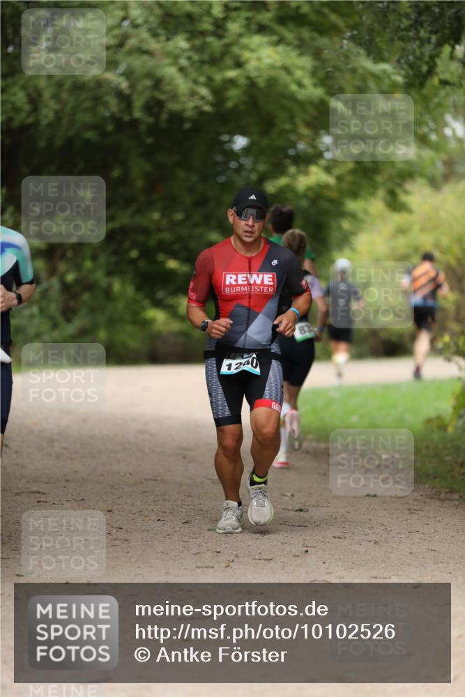 30.08.2026 - Elbe Triathlon Hamburg Antke Förster http://msf.ph/oto/10102526 30.08.2026 11:27:06 Laufen 1240, 83 meine-sportfotos.de