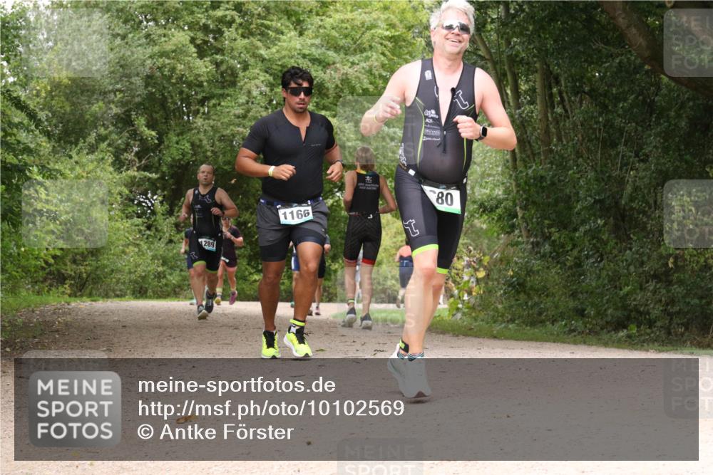 30.08.2026 - Elbe Triathlon Hamburg Antke Förster http://msf.ph/oto/10102569 30.08.2026 11:31:10 Laufen 1289, 1166, 80 meine-sportfotos.de