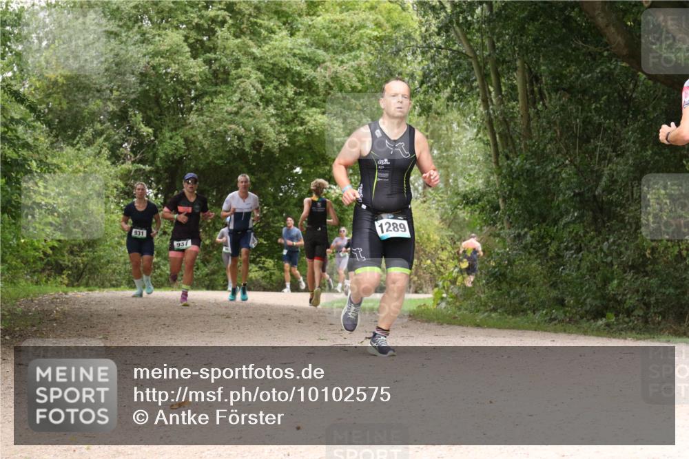 30.08.2026 - Elbe Triathlon Hamburg Antke Förster http://msf.ph/oto/10102575 30.08.2026 11:31:14 Laufen 931, 937, 1289 meine-sportfotos.de