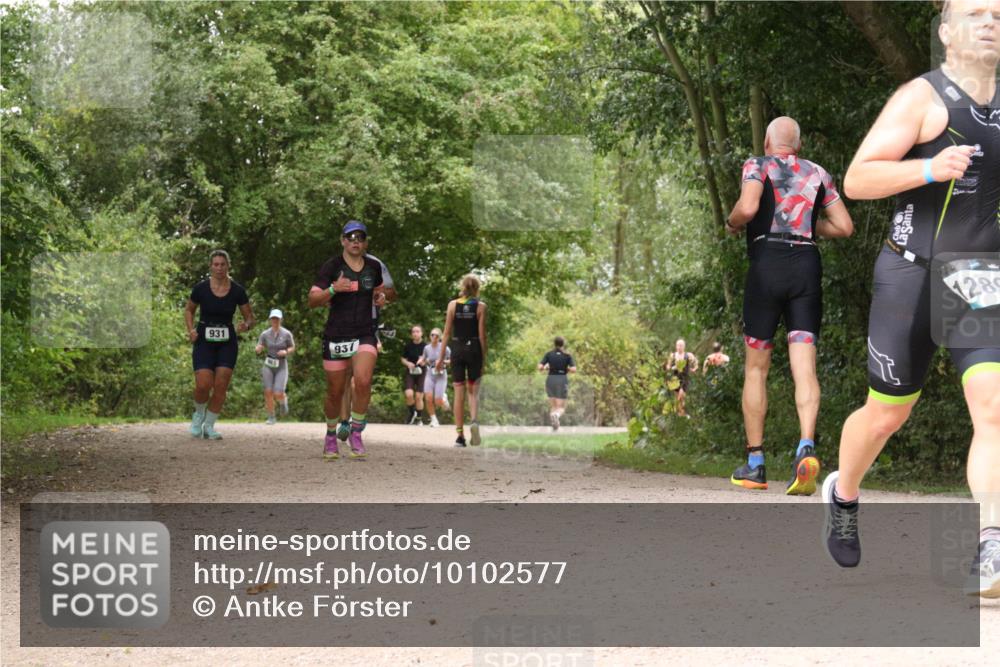 30.08.2026 - Elbe Triathlon Hamburg Antke Förster http://msf.ph/oto/10102577 30.08.2026 11:31:15 Laufen 931, 937, 1289 meine-sportfotos.de