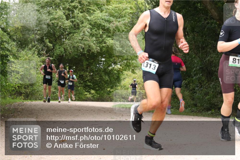 30.08.2026 - Elbe Triathlon Hamburg Antke Förster http://msf.ph/oto/10102611 30.08.2026 11:31:30 Laufen 1199, 1313, 81 meine-sportfotos.de
