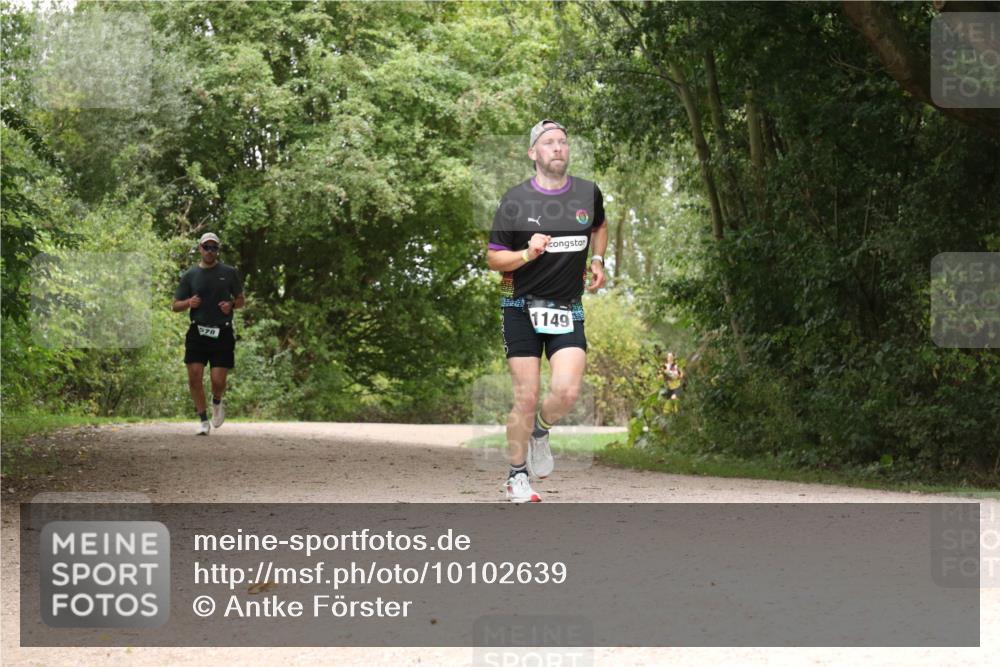 30.08.2026 - Elbe Triathlon Hamburg Antke Förster http://msf.ph/oto/10102639 30.08.2026 11:31:56 Laufen 978, 1149 meine-sportfotos.de
