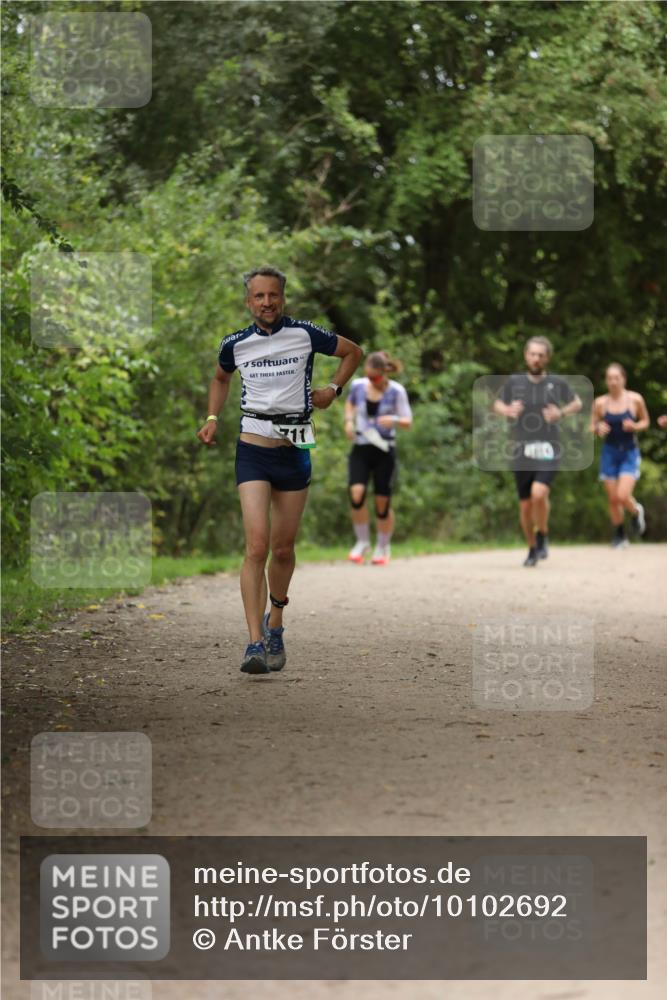 30.08.2026 - Elbe Triathlon Hamburg Antke Förster http://msf.ph/oto/10102692 30.08.2026 11:29:03 Laufen 11 meine-sportfotos.de