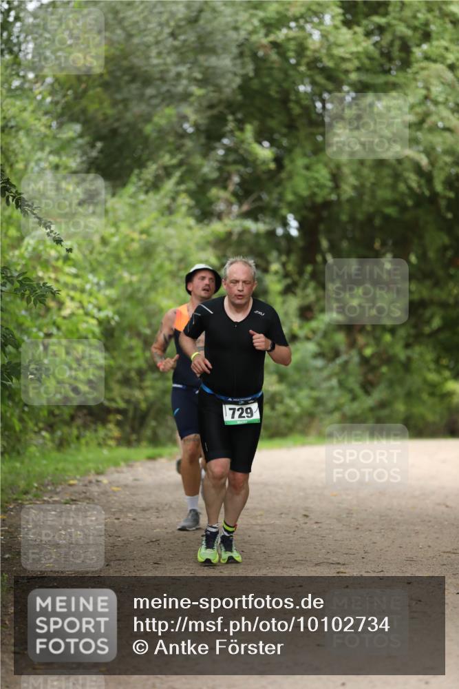 30.08.2026 - Elbe Triathlon Hamburg Antke Förster http://msf.ph/oto/10102734 30.08.2026 11:29:25 Laufen 729 meine-sportfotos.de