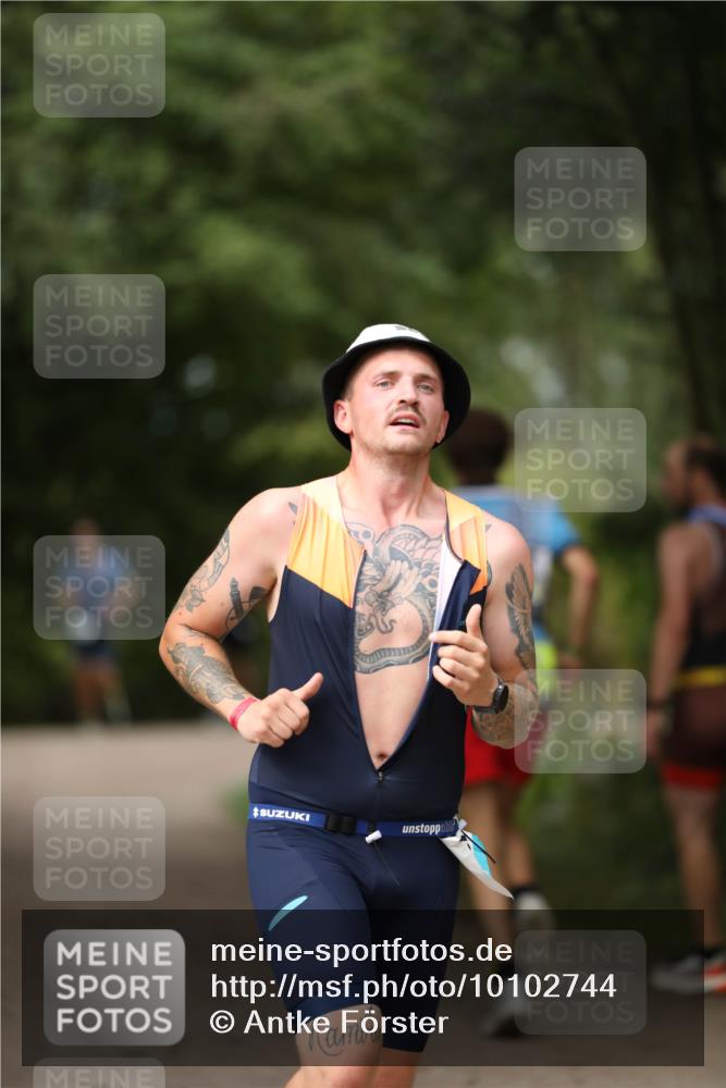 30.08.2026 - Elbe Triathlon Hamburg Antke Förster http://msf.ph/oto/10102744 30.08.2026 11:29:29 Laufen  meine-sportfotos.de