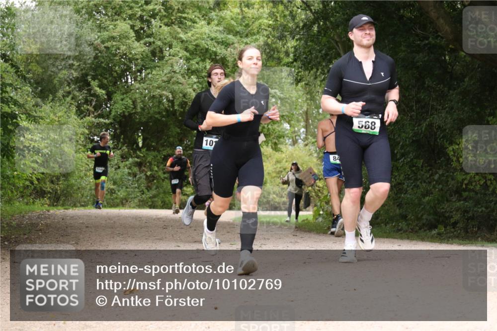 30.08.2026 - Elbe Triathlon Hamburg Antke Förster http://msf.ph/oto/10102769 30.08.2026 11:34:15 Laufen 1240, 101, 84, 568 meine-sportfotos.de