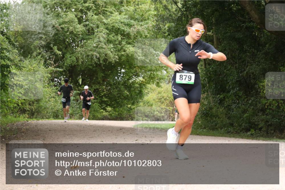 30.08.2026 - Elbe Triathlon Hamburg Antke Förster http://msf.ph/oto/10102803 30.08.2026 11:34:33 Laufen 132, 879 meine-sportfotos.de