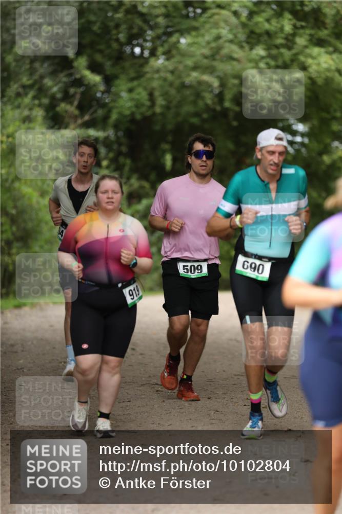 30.08.2026 - Elbe Triathlon Hamburg Antke Förster http://msf.ph/oto/10102804 30.08.2026 11:30:05 Laufen 10, 919, 509, 690 meine-sportfotos.de