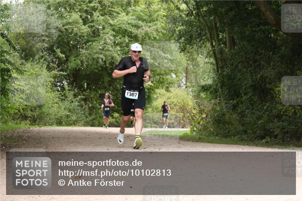 30.08.2026 - Elbe Triathlon Hamburg Antke Förster http://msf.ph/oto/10102813 30.08.2026 11:34:40 Laufen 1307 meine-sportfotos.de