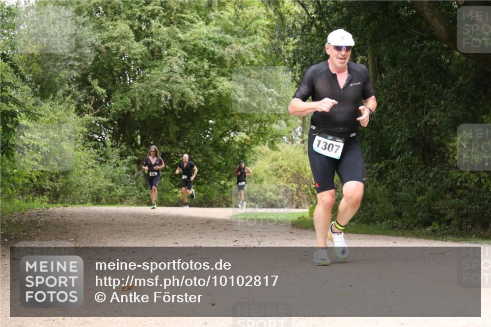 30.08.2026 - Elbe Triathlon Hamburg Antke Förster http://msf.ph/oto/10102817 30.08.2026 11:34:42 Laufen 1307 meine-sportfotos.de
