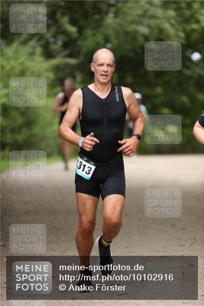 30.08.2026 - Elbe Triathlon Hamburg Antke Förster http://msf.ph/oto/10102916 30.08.2026 11:31:30 Laufen 313 meine-sportfotos.de