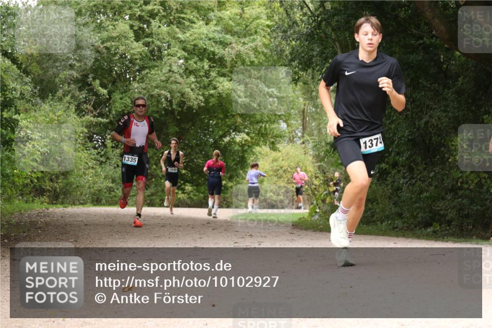 30.08.2026 - Elbe Triathlon Hamburg Antke Förster http://msf.ph/oto/10102927 30.08.2026 11:35:51 Laufen 1335, 1440, 1374 meine-sportfotos.de