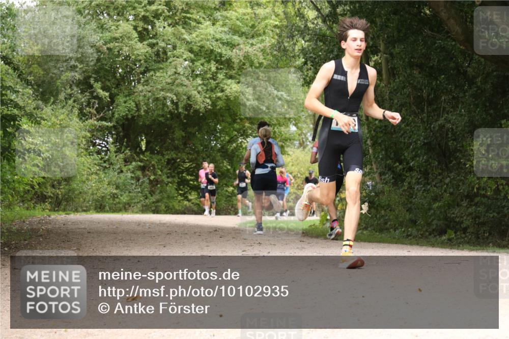 30.08.2026 - Elbe Triathlon Hamburg Antke Förster http://msf.ph/oto/10102935 30.08.2026 11:35:57 Laufen  meine-sportfotos.de