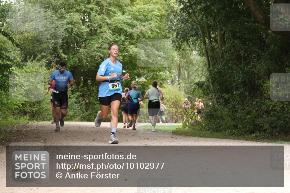 30.08.2026 - Elbe Triathlon Hamburg Antke Förster http://msf.ph/oto/10102977 30.08.2026 11:36:23 Laufen 867 meine-sportfotos.de