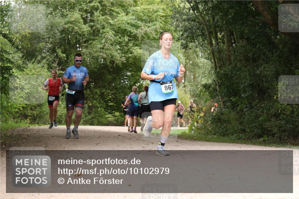 30.08.2026 - Elbe Triathlon Hamburg Antke Förster http://msf.ph/oto/10102979 30.08.2026 11:36:24 Laufen 992, 867, 1253 meine-sportfotos.de