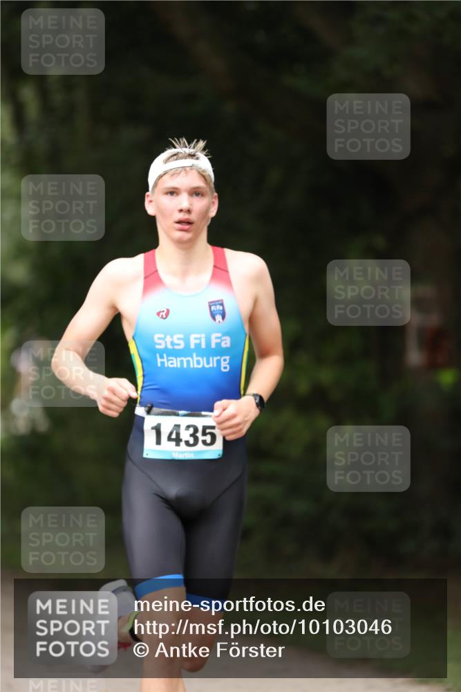 30.08.2026 - Elbe Triathlon Hamburg Antke Förster http://msf.ph/oto/10103046 30.08.2026 11:33:49 Laufen 1435 meine-sportfotos.de