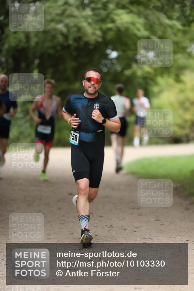 30.08.2026 - Elbe Triathlon Hamburg Antke Förster http://msf.ph/oto/10103330 30.08.2026 11:36:52 Laufen 158 meine-sportfotos.de