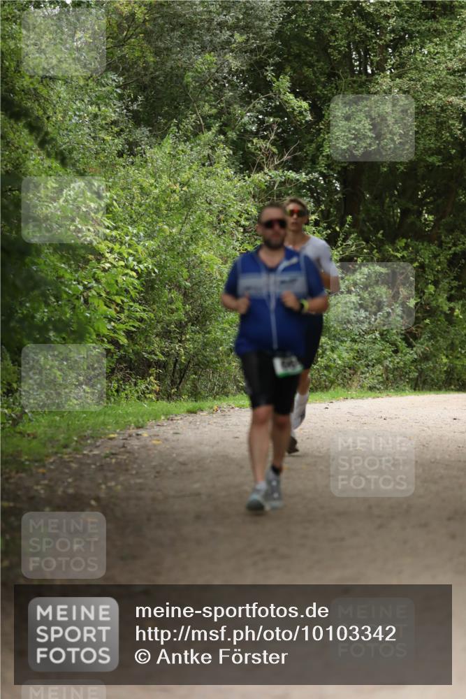 30.08.2026 - Elbe Triathlon Hamburg Antke Förster http://msf.ph/oto/10103342 30.08.2026 11:36:58 Laufen  meine-sportfotos.de