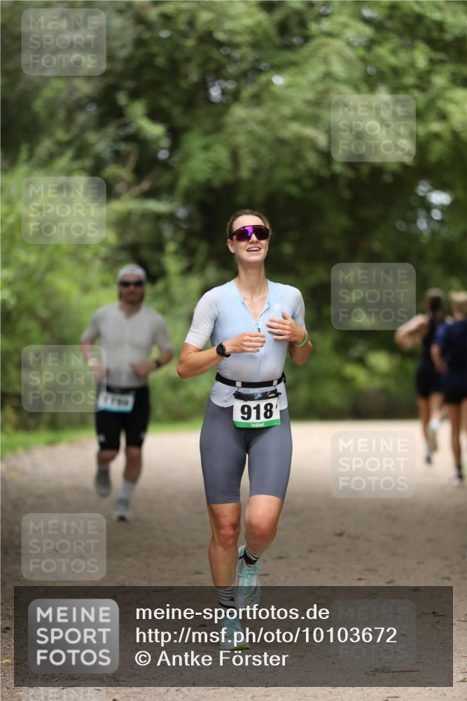 30.08.2026 - Elbe Triathlon Hamburg Antke Förster http://msf.ph/oto/10103672 30.08.2026 11:40:52 Laufen 918 meine-sportfotos.de