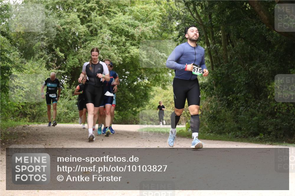 30.08.2026 - Elbe Triathlon Hamburg Antke Förster http://msf.ph/oto/10103827 30.08.2026 11:47:08 Laufen 1347, 518 meine-sportfotos.de