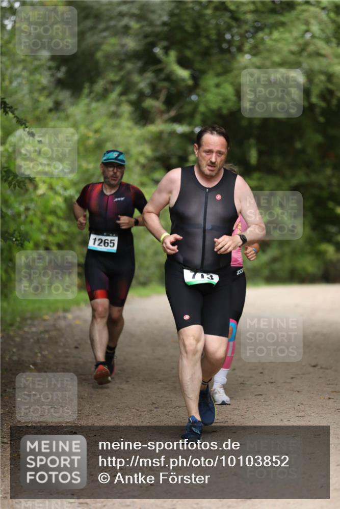 30.08.2026 - Elbe Triathlon Hamburg Antke Förster http://msf.ph/oto/10103852 30.08.2026 11:42:30 Laufen 1265, 713 meine-sportfotos.de