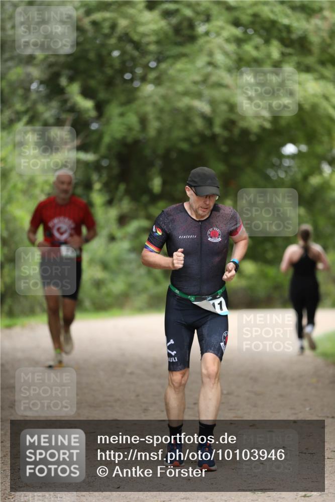 30.08.2026 - Elbe Triathlon Hamburg Antke Förster http://msf.ph/oto/10103946 30.08.2026 11:44:05 Laufen 11 meine-sportfotos.de