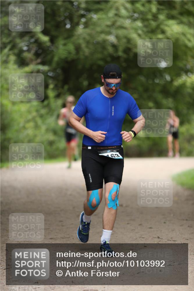 30.08.2026 - Elbe Triathlon Hamburg Antke Förster http://msf.ph/oto/10103992 30.08.2026 11:44:50 Laufen 63 meine-sportfotos.de