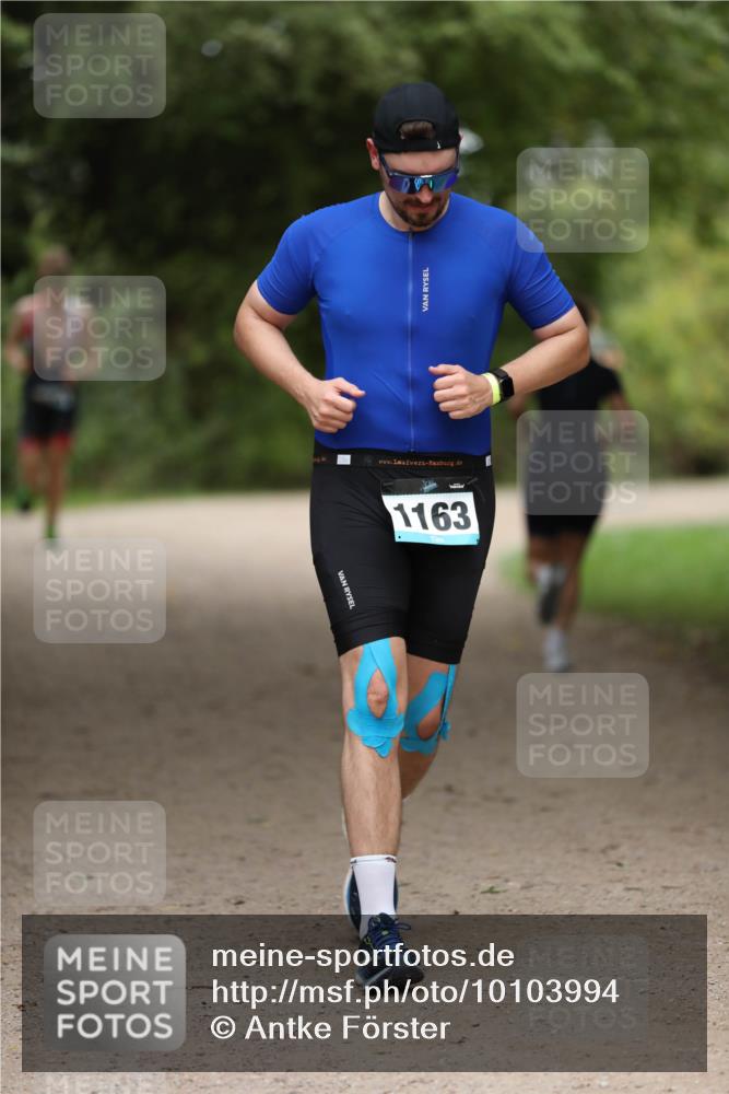 30.08.2026 - Elbe Triathlon Hamburg Antke Förster http://msf.ph/oto/10103994 30.08.2026 11:44:51 Laufen 1163 meine-sportfotos.de