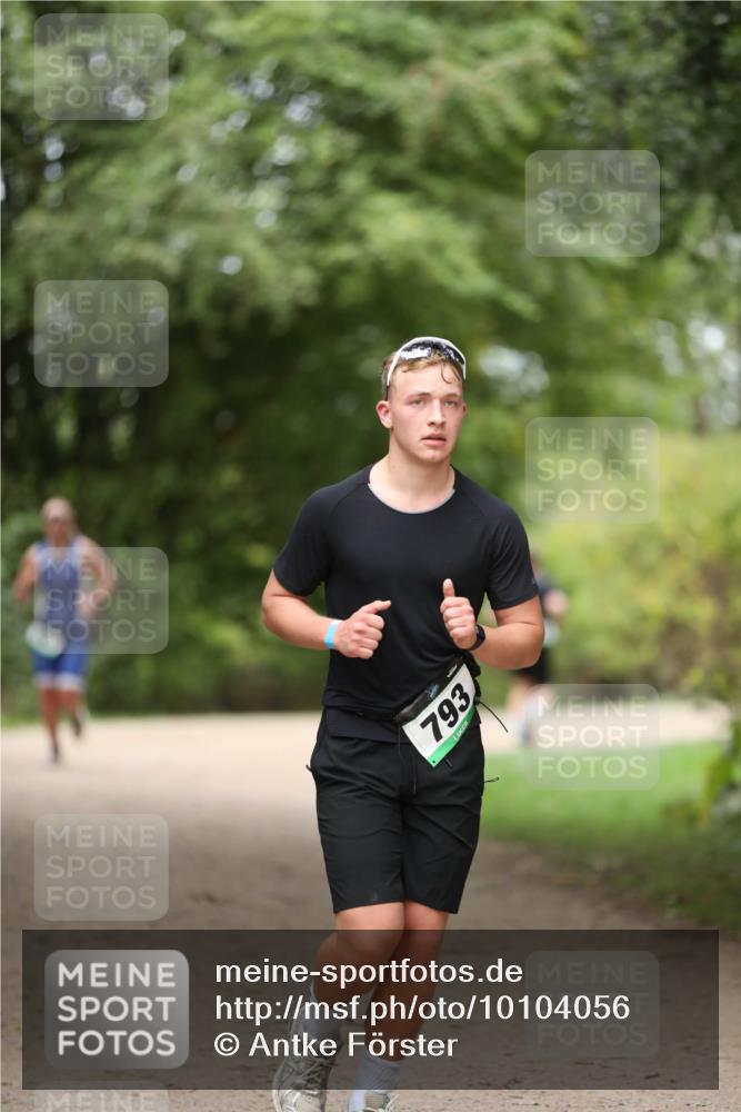 30.08.2026 - Elbe Triathlon Hamburg Antke Förster http://msf.ph/oto/10104056 30.08.2026 11:45:40 Laufen 793 meine-sportfotos.de
