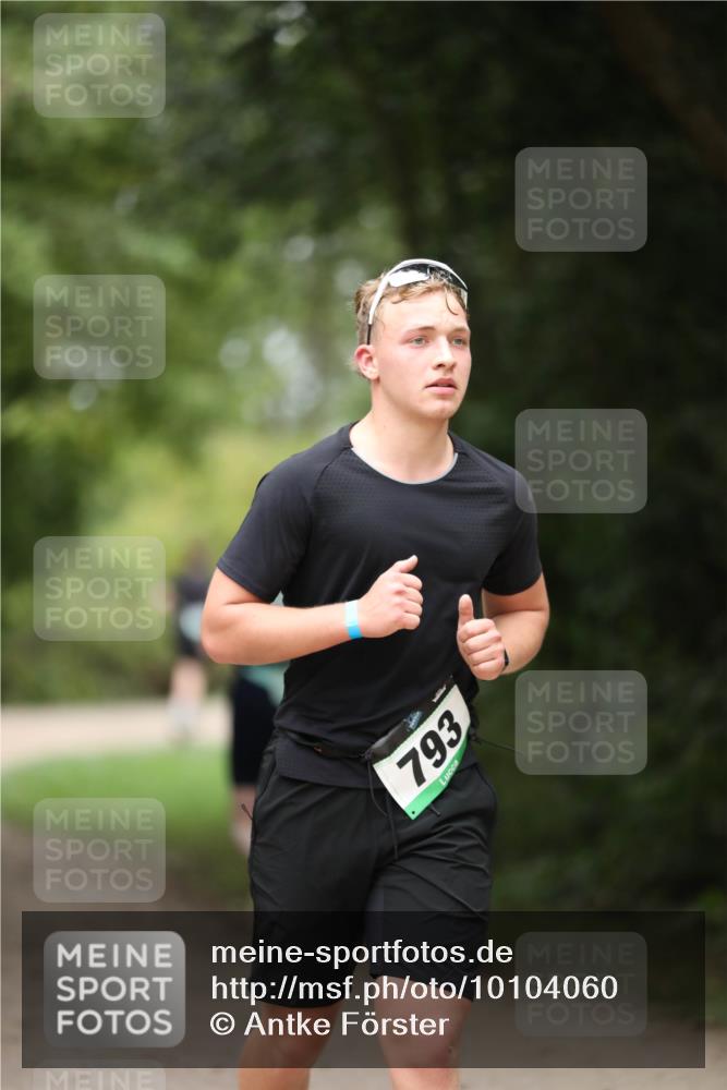 30.08.2026 - Elbe Triathlon Hamburg Antke Förster http://msf.ph/oto/10104060 30.08.2026 11:45:42 Laufen 793 meine-sportfotos.de