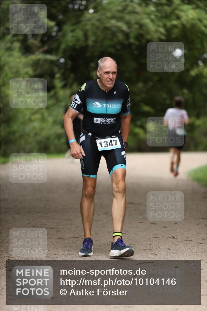 30.08.2026 - Elbe Triathlon Hamburg Antke Förster http://msf.ph/oto/10104146 30.08.2026 11:47:16 Laufen 1347 meine-sportfotos.de