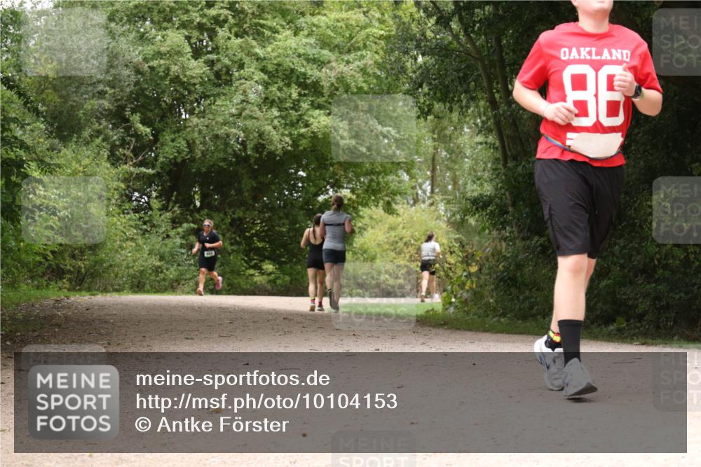 30.08.2026 - Elbe Triathlon Hamburg Antke Förster http://msf.ph/oto/10104153 30.08.2026 11:51:37 Laufen 86 meine-sportfotos.de